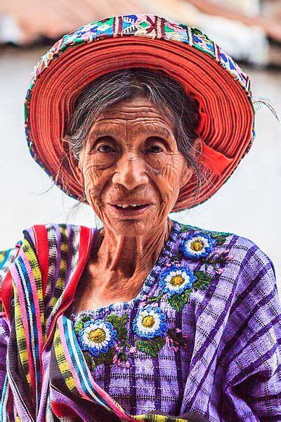 Los 20 Trajes Típicos de Guatemala Más Importantes (2023).